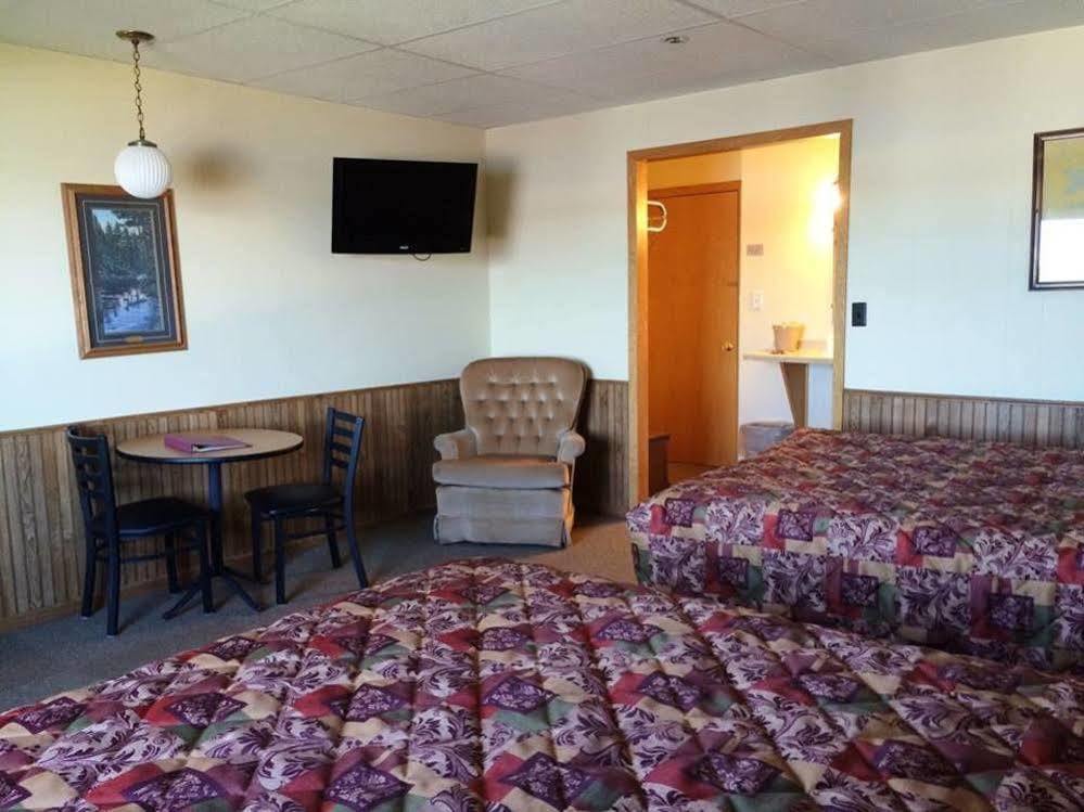 Sportsman'S Lodge バウデット エクステリア 写真